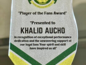 Khalid Aucho Atwaa Tuzo ya Mchezaji Bora wa Mashabiki wa Yanga