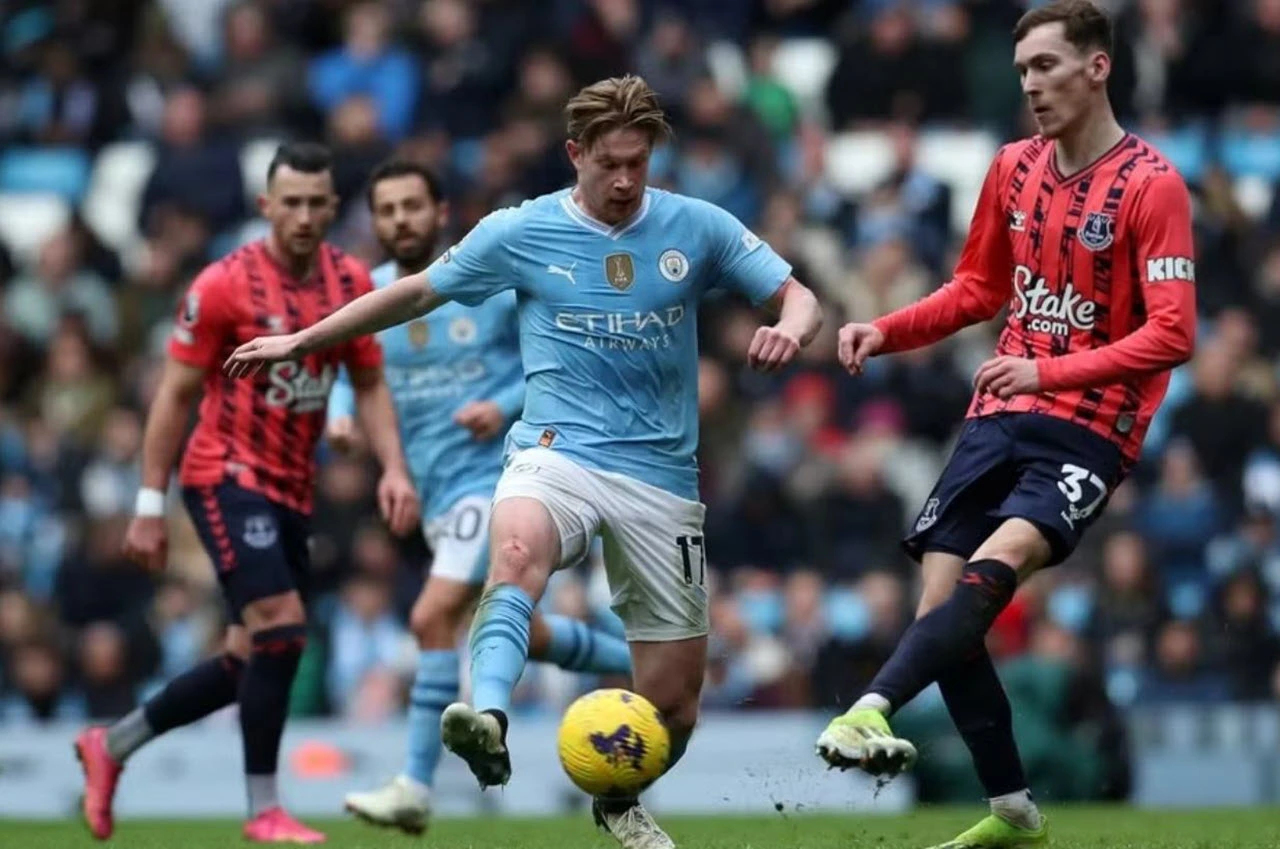 Kevin De Bruyne Atajwa Kujiunga na Mabingwa wa Serie A Napoli