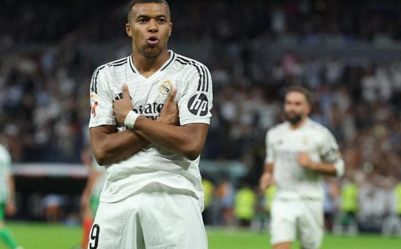 Mbappé Ashinda Tuzo ya Mfungaji Bora Ulaya na La Liga kwa Mwaka 2024/25