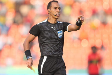 Refa Aliyekataa Bao la Aziz Ki Apewa Mechi ya Simba Nyumbani CAF