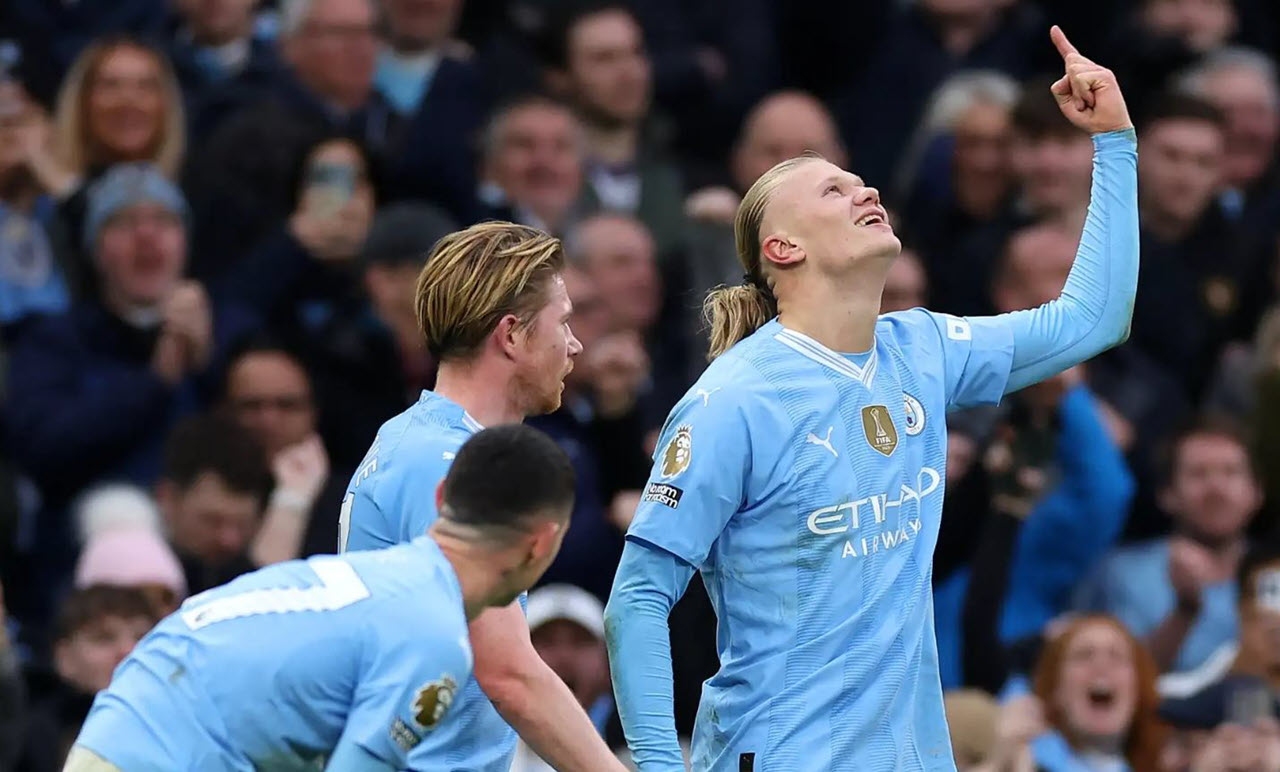 Man City Yaibuka na Ushindi wa 3-0 Dhidi ya Manchester United