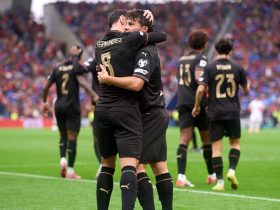 Hat Trick za Fernandes na Neves Zaipeleka Ureno Kombe la Dunia Baada ya Kuichapa Armenia 9 1