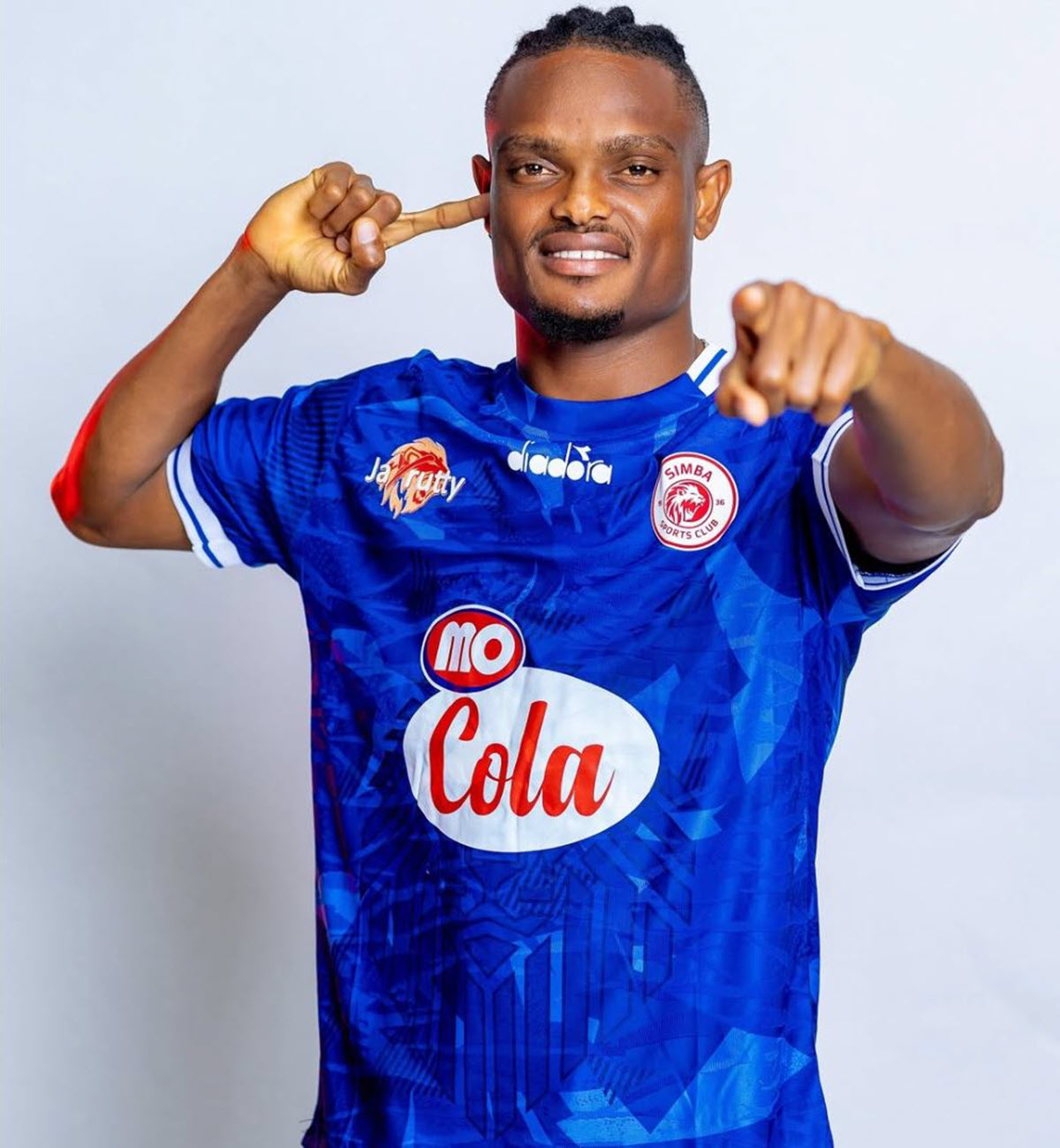 Simba SC Yatambulisha Jezi Mpya