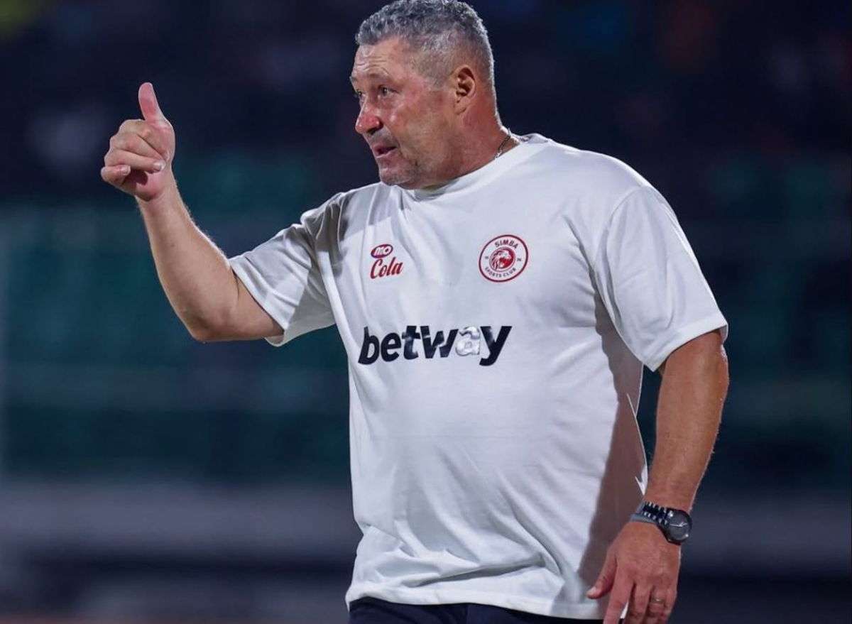 Kocha Steve Barker Aeleza Mkakati wa Simba Katika Mechi Tatu Zijazo