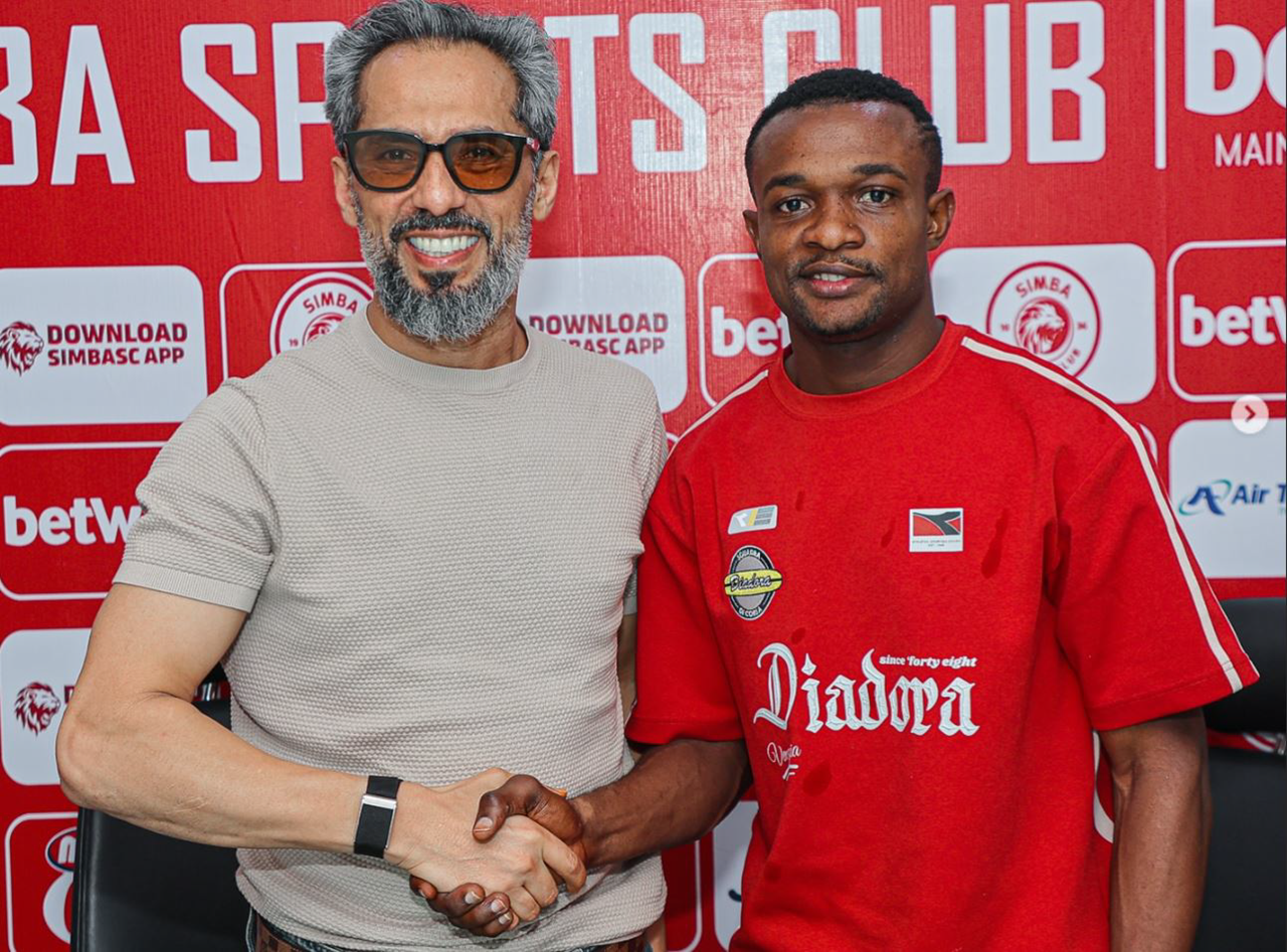 Winga Ellie Mpanzu Aongeza Mkataba Simba SC kwa Miaka Miwili Zaidi